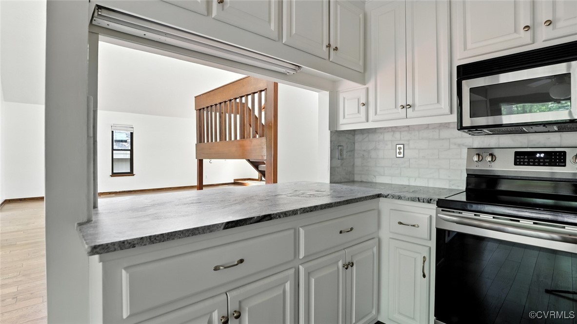 636 Spirea Road North Chesterfield, VA 23236 - Photo 22 of 47 Kitchen featuring stainless steel appliances, ston