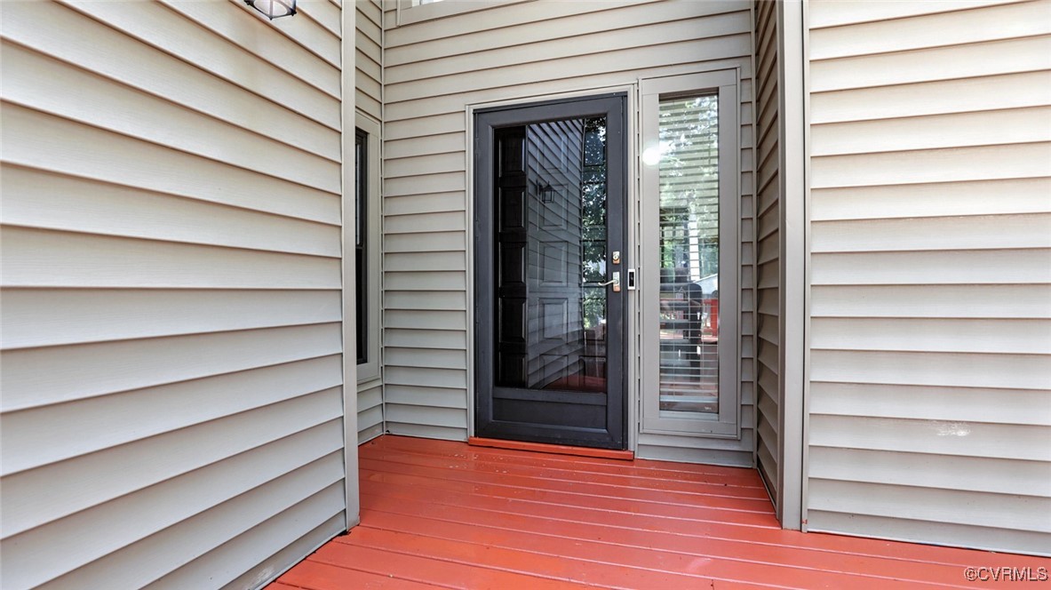 636 Spirea Road North Chesterfield, VA 23236 - Photo 5 of 47 Entrance to property