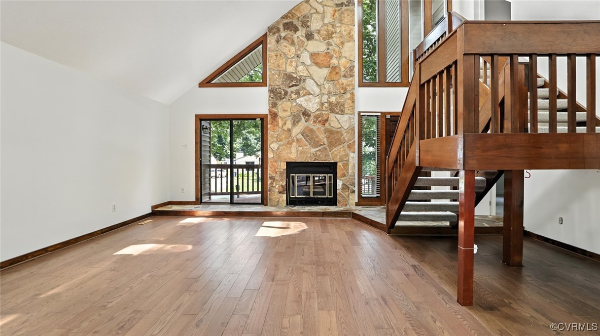 636 Spirea Road North Chesterfield, VA 23236 - Photo 10 of 47 Unfurnished living room with high vaulted ceiling,