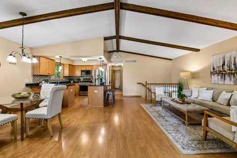 $500,000 | 6527 Meadowlark Lane North, Maple Grove, MN 55369