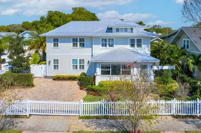 $18,000 | 235 10th Avenue Northeast, St. Petersburg, FL 33701