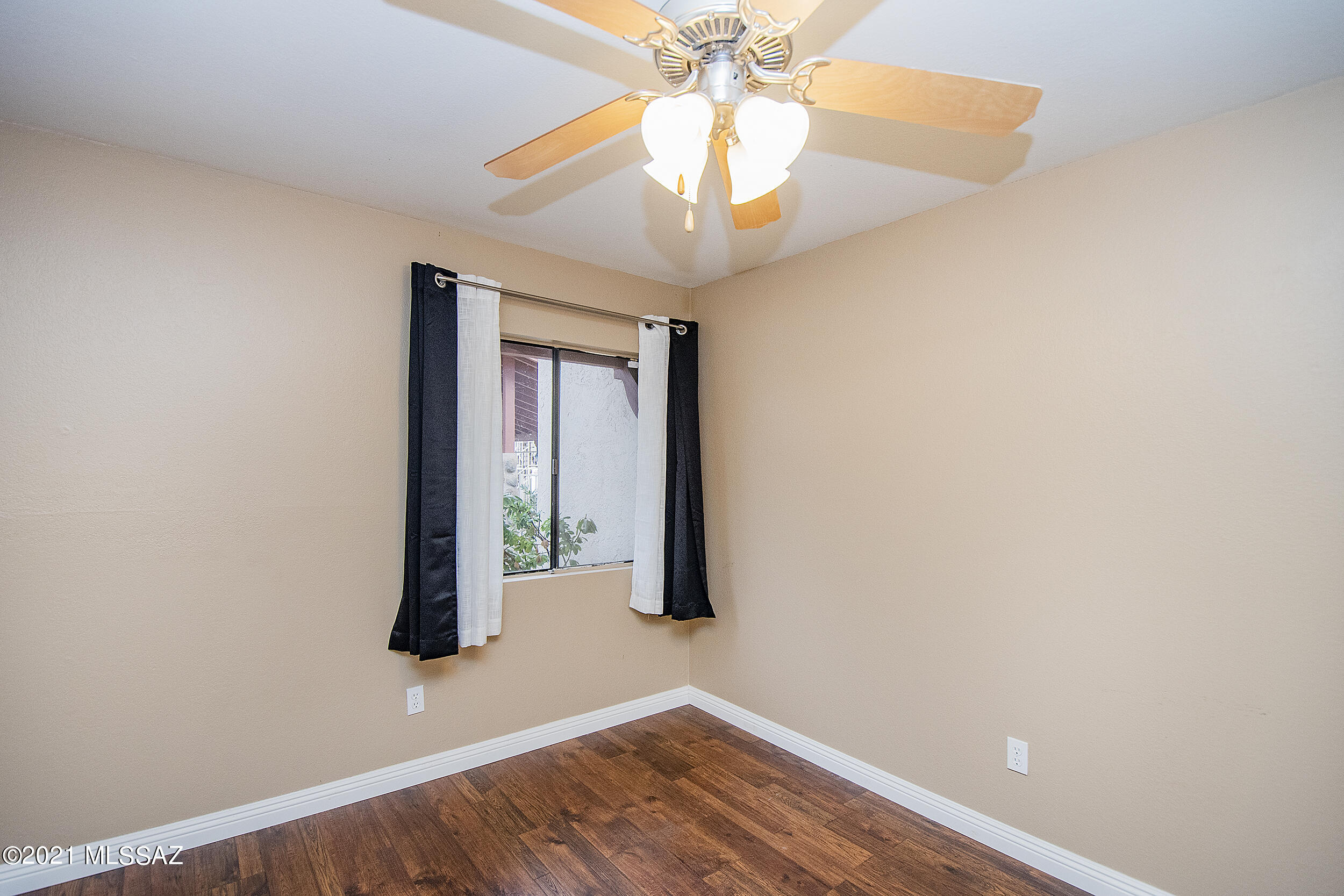 3357 North Country Club Road, Unit 35 Tucson, AZ 85716 - Photo 9 of 22