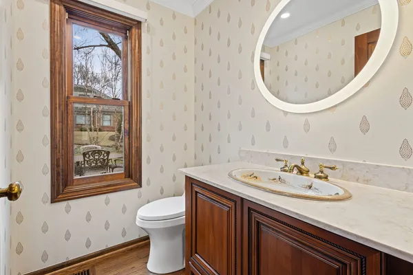 $1,075,000 | 2509 Indian Ridge Drive, Glenview, IL 60026