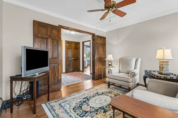 $1,075,000 | 2509 Indian Ridge Drive, Glenview, IL 60026