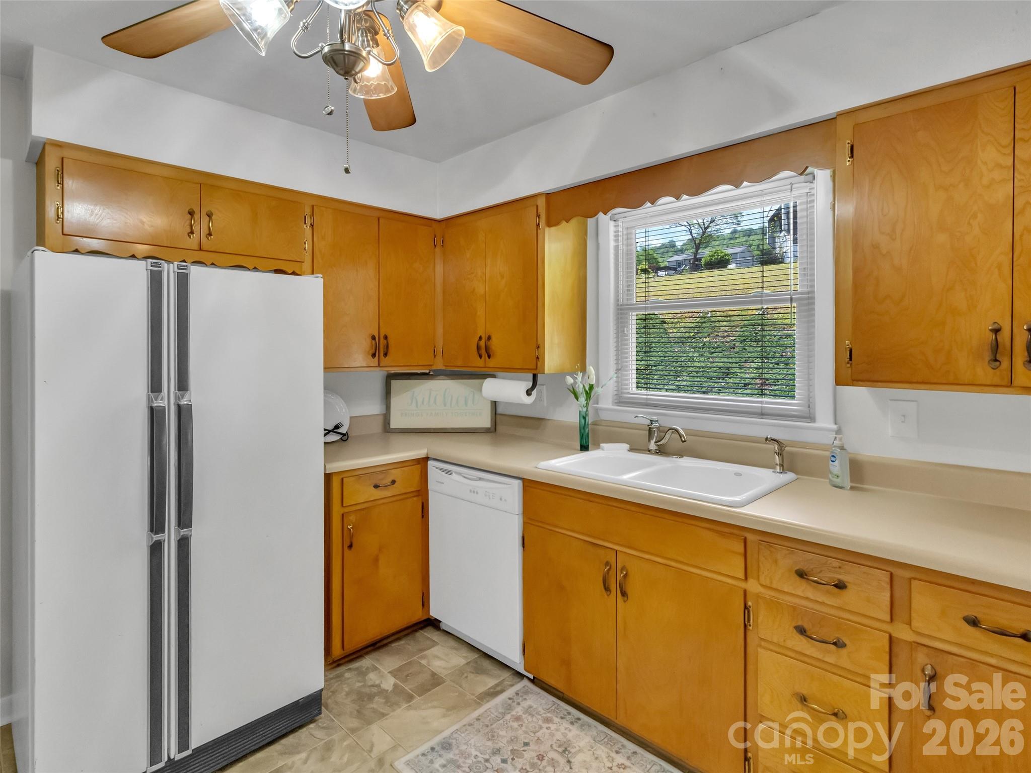 250 Reeves Cove Road Candler, NC 28715 - Photo 13 of 48