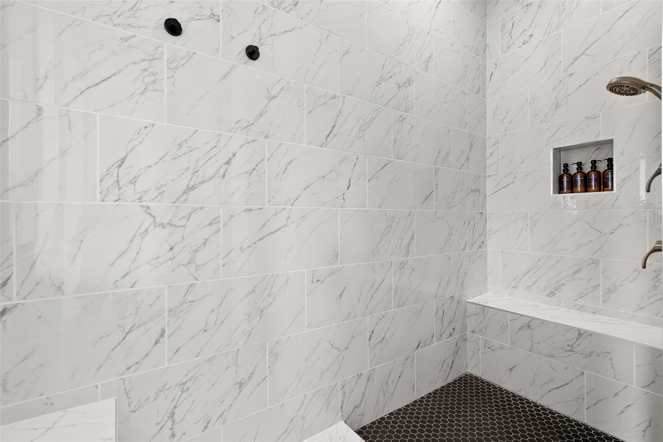 5009 Forenza Trace Leander, TX 78641 - Photo 20 of 39 a bathroom with a shower