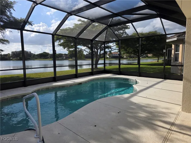 $3,200 | 12899 Stone Tower Loop, Fort Myers, FL 33913