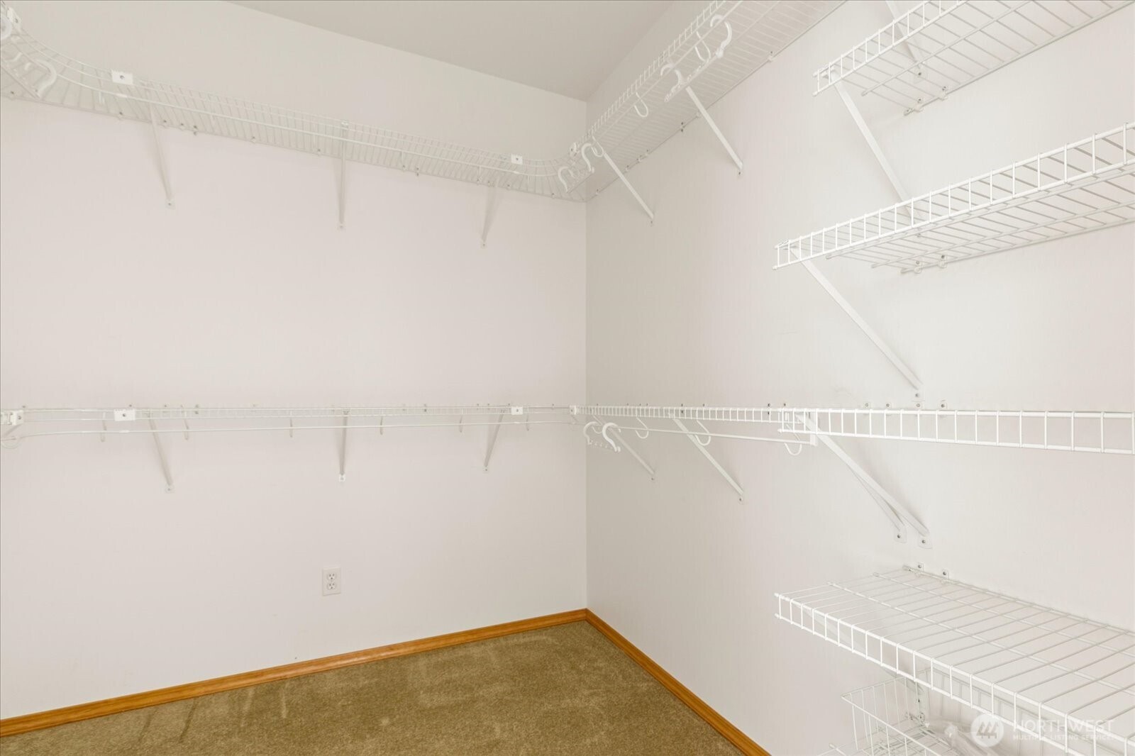 1292 Southwest Xavier Drive Oak Harbor, WA 98277 - Photo 21 of 36