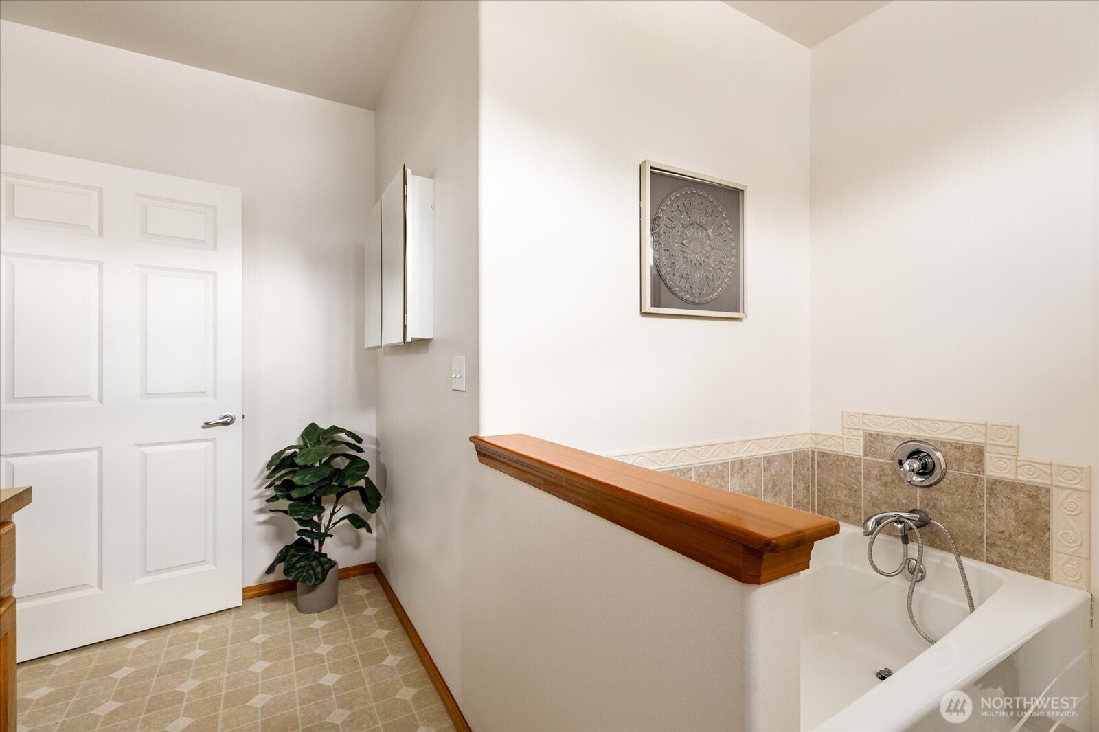 1292 Southwest Xavier Drive Oak Harbor, WA 98277 - Photo 23 of 36