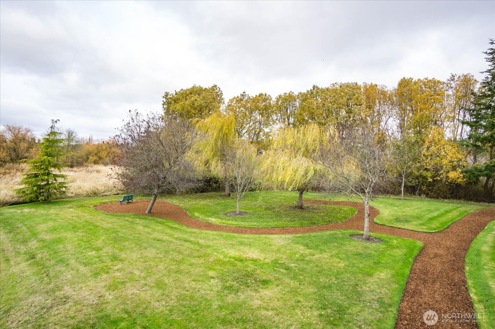 1292 Southwest Xavier Drive Oak Harbor, WA 98277 - Photo 34 of 36