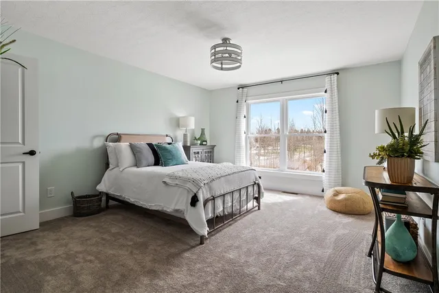 $702,400 | 67 Chase Meadow Trail, Mendon, NY 14472