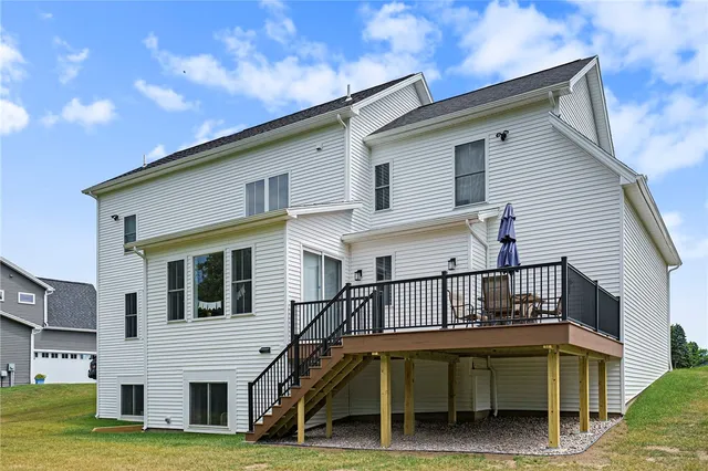 $702,400 | 67 Chase Meadow Trail, Mendon, NY 14472