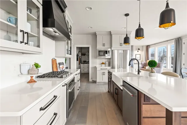 $702,400 | 67 Chase Meadow Trail, Mendon, NY 14472