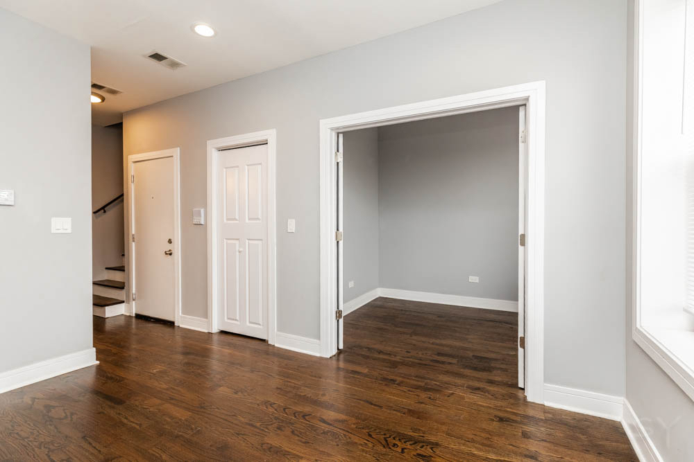 2353 West 18th Place Chicago, IL 60608 - Photo 8 of 21