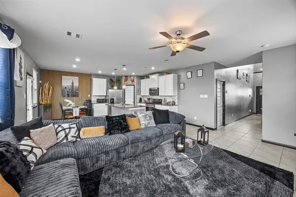 $2,350 | 12312 Swae Lee Street, Houston, TX 77048