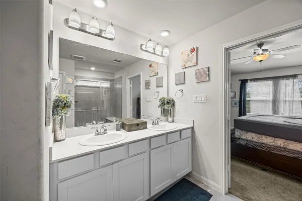 $2,350 | 12312 Swae Lee Street, Houston, TX 77048