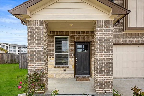$2,350 | 12312 Swae Lee Street, Houston, TX 77048