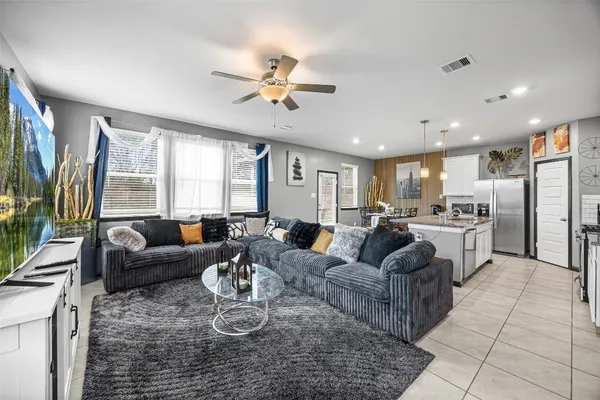 $2,350 | 12312 Swae Lee Street, Houston, TX 77048
