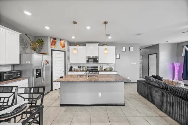 $2,350 | 12312 Swae Lee Street, Houston, TX 77048
