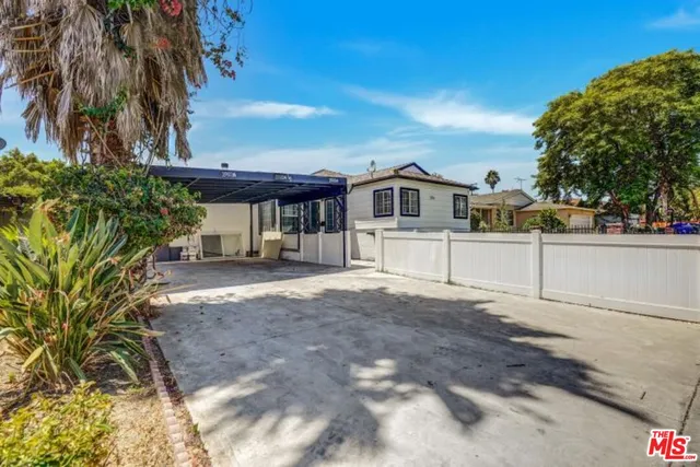 $3,800 | 19924 Welby Way, Winnetka, CA 91306