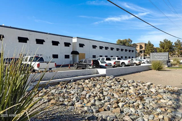 $995 | 18202 North Cave Creek Road, Unit 241, Phoenix, AZ 85032