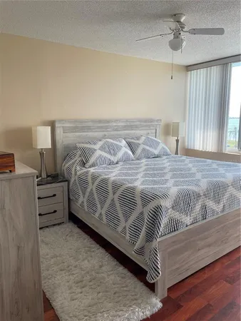 $3,100 | 5155 Isla Key Boulevard South, Unit 307, St. Petersburg, FL 33715
