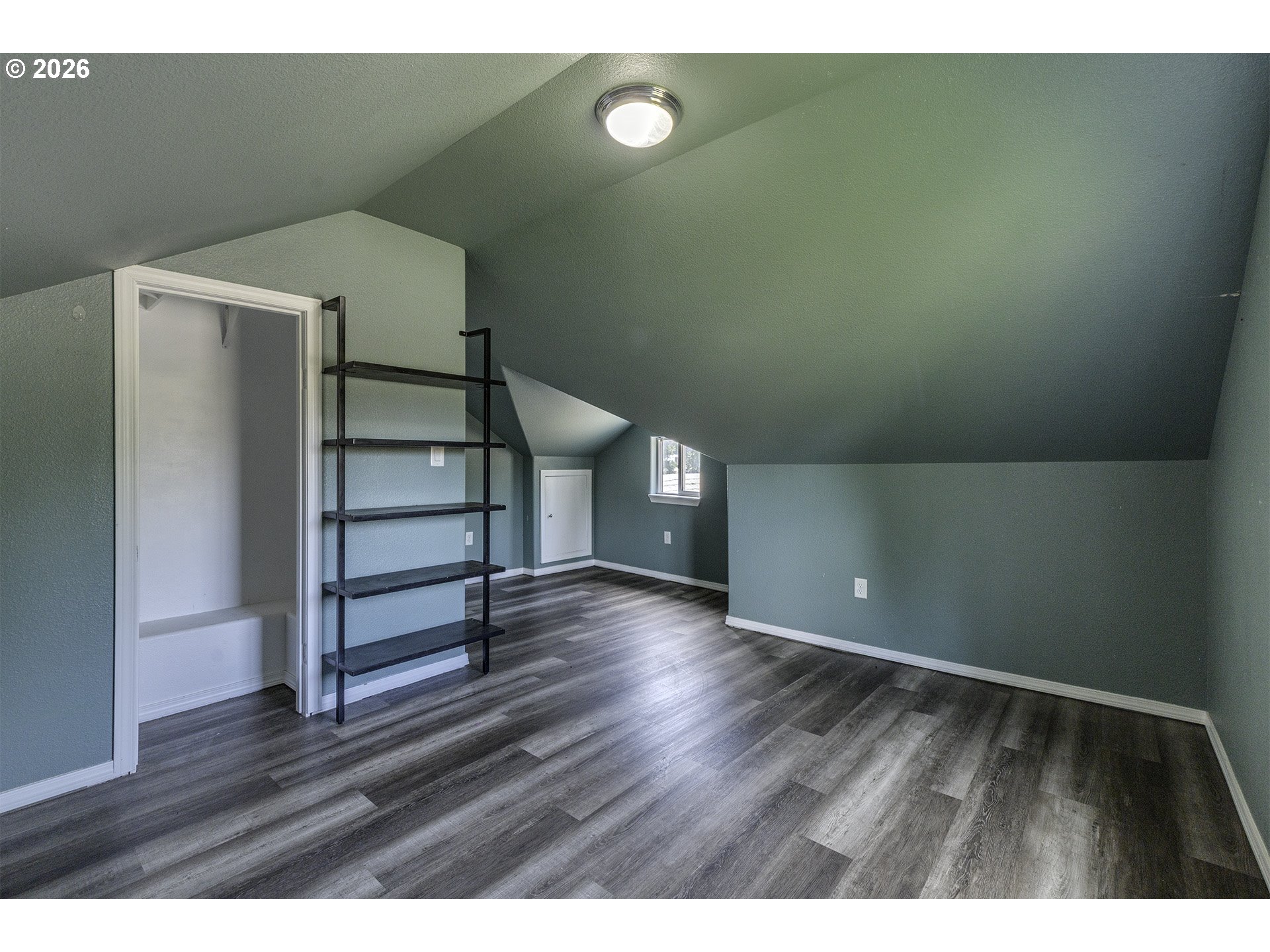 12120 Southwest Tonquin Road Sherwood, OR 97140 - Photo 21 of 36