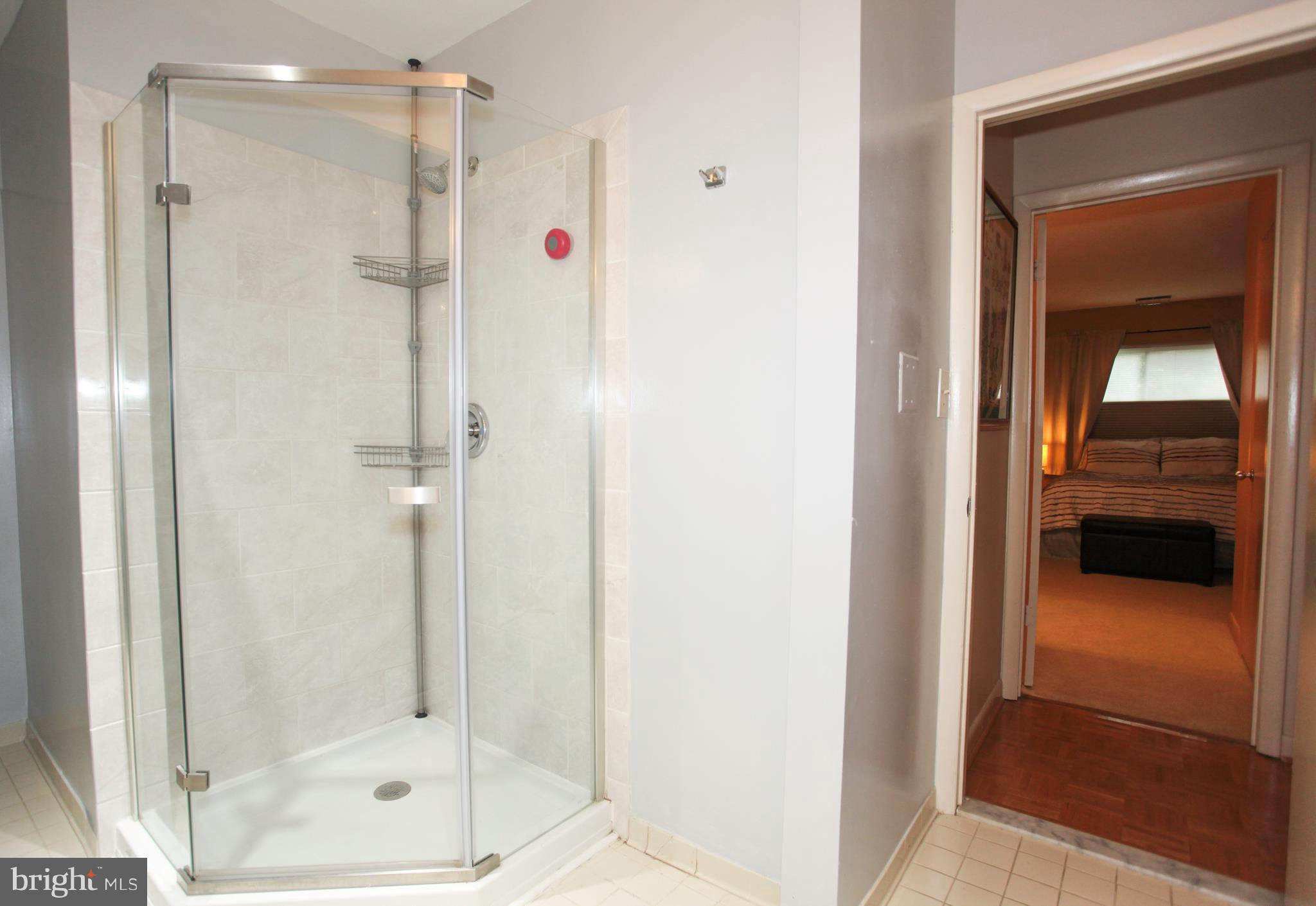 5570 Vantage Point Road, Unit 2 Columbia, MD 21044 - Photo 10 of 16 Bath