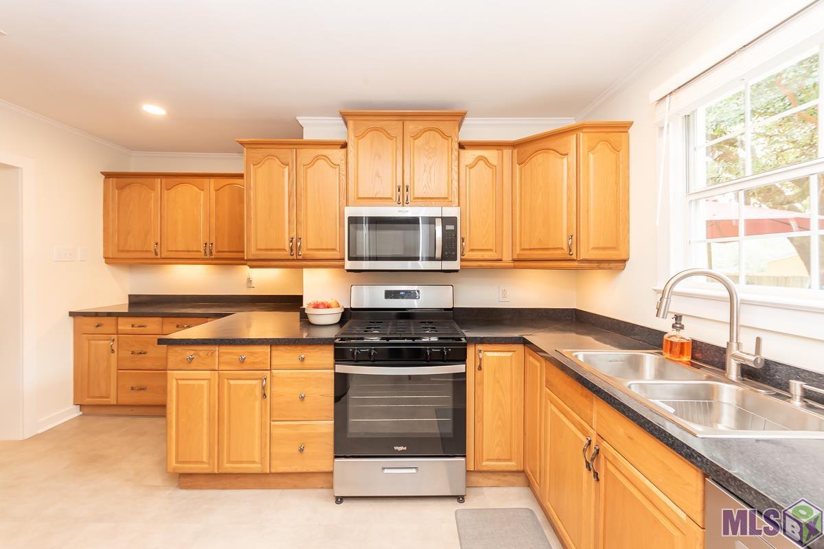 1778 Goldenrod Avenue Baton Rouge, LA 70808 - Photo 9 of 23