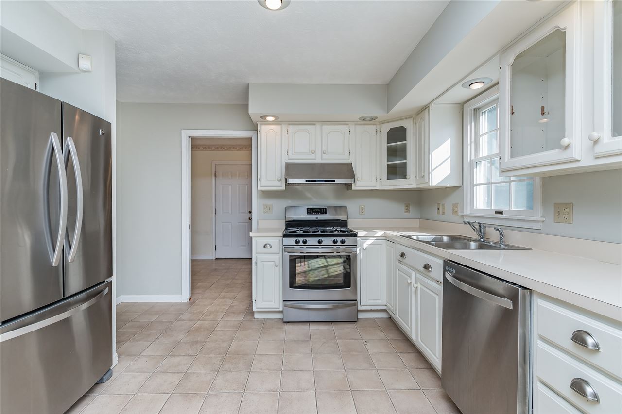 51382 Hunting Ridge Trail Granger, IN 46530 - Photo 14 of 36 Gallery Image 14