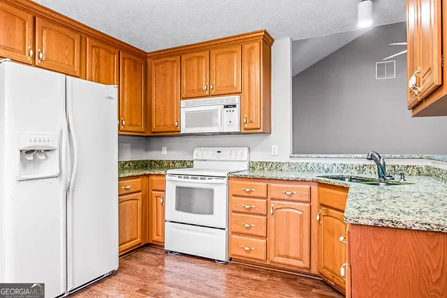 $309,900 | 137 Dodgen Pl Drive, Hampton, GA 30228