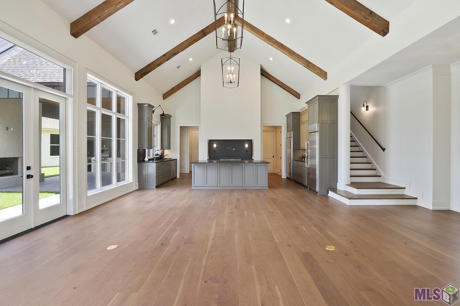 6529 Feather Rdg Drive Baton Rouge, LA 70817 - Photo 34 of 50 View of kitchen from family room