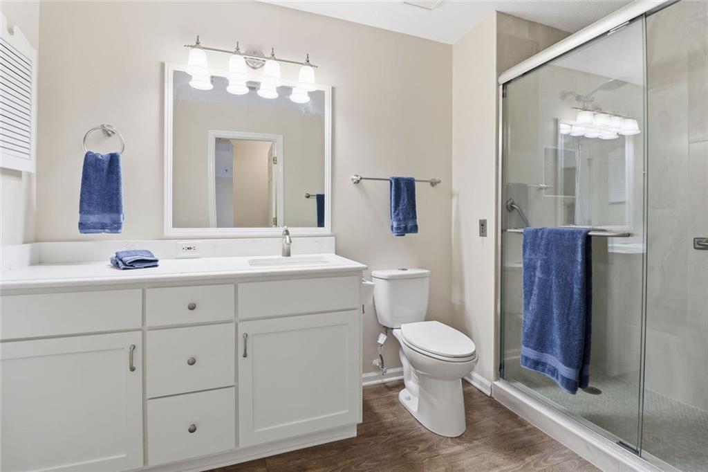 300 Johnson Ferry Road, Unit B202 Atlanta, GA 30328 - Photo 11 of 14