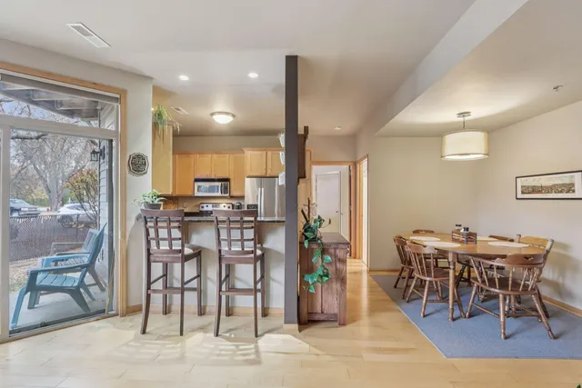 $289,900 | N82W13360 West Fond Du Lac Avenue, Unit 102, Menomonee Falls, WI 53051