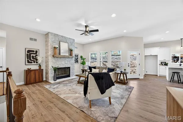 $450,000 | 31649 Dogwood Lane, Foristell, MO 63348