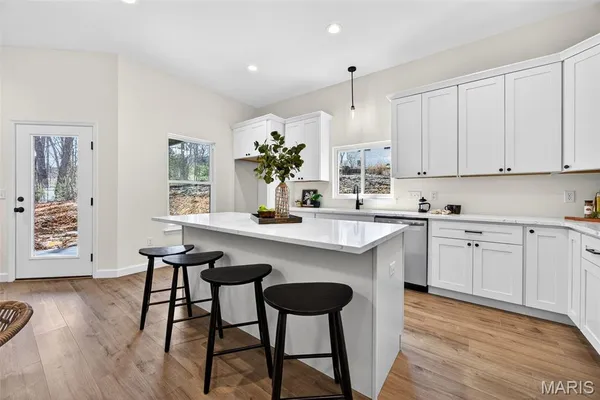 $450,000 | 31649 Dogwood Lane, Foristell, MO 63348