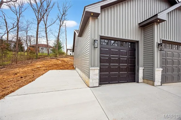 $450,000 | 31649 Dogwood Lane, Foristell, MO 63348