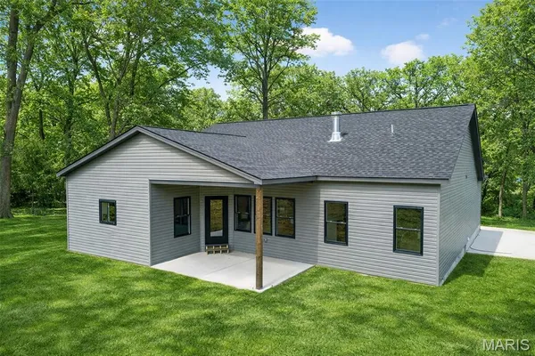 $450,000 | 31649 Dogwood Lane, Foristell, MO 63348