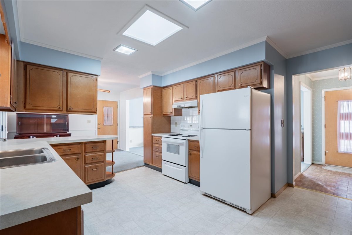 402 South Blair Drive Normal, IL 61761 - Photo 12 of 43