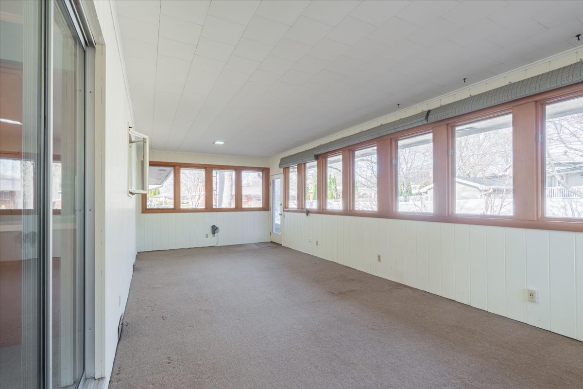 402 South Blair Drive Normal, IL 61761 - Photo 13 of 43