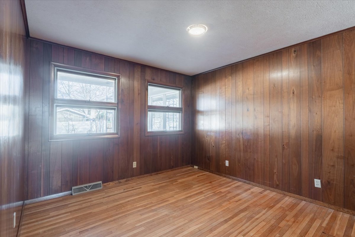 402 South Blair Drive Normal, IL 61761 - Photo 15 of 43