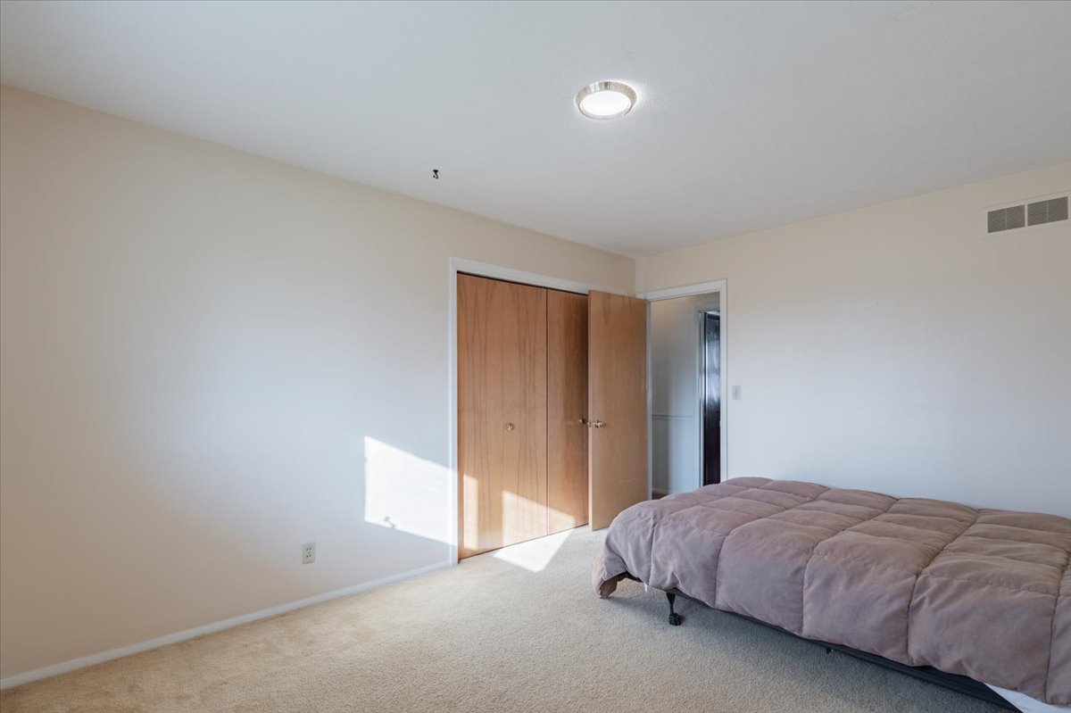 402 South Blair Drive Normal, IL 61761 - Photo 18 of 43