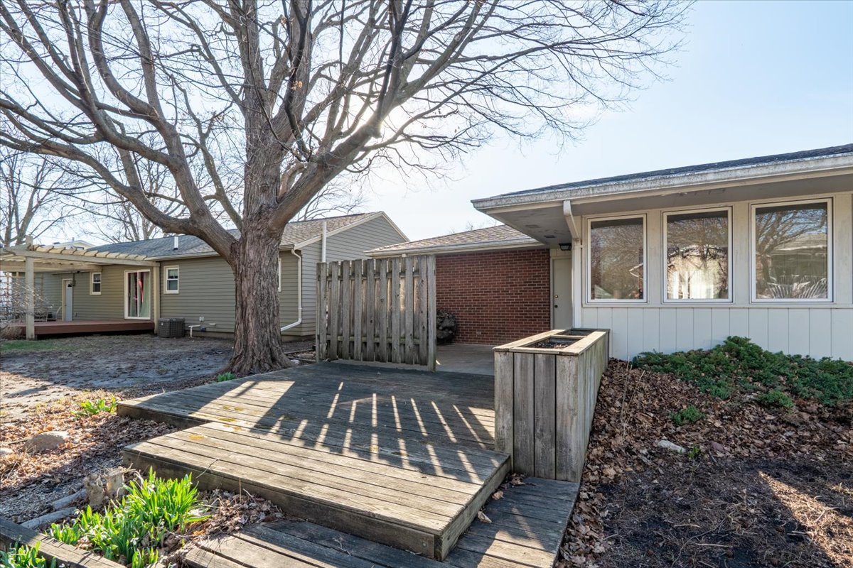 402 South Blair Drive Normal, IL 61761 - Photo 36 of 43