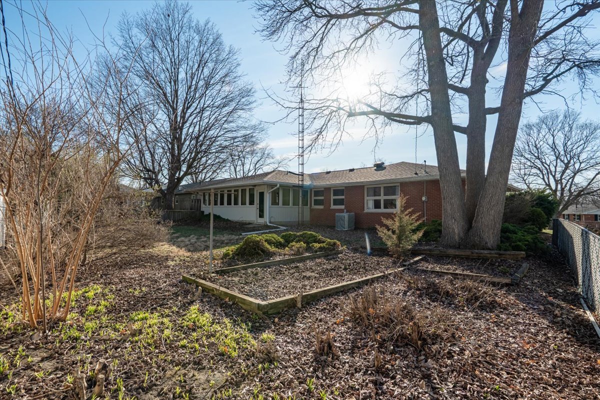 402 South Blair Drive Normal, IL 61761 - Photo 39 of 43