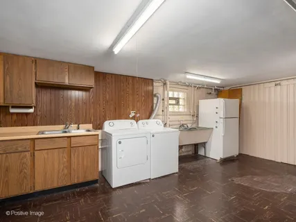$530,000 | 6038 North Austin Avenue, Chicago, IL 60646