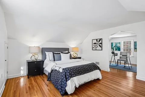 $425,000 | 3922 North Washburn Avenue, Minneapolis, MN 55412