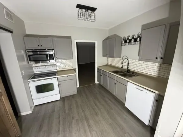 $467,000 | 22367 South Madison Street, Spring Hill, KS 66083