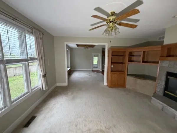 $467,000 | 22367 South Madison Street, Spring Hill, KS 66083
