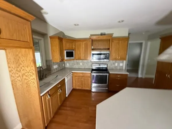 $467,000 | 22367 South Madison Street, Spring Hill, KS 66083