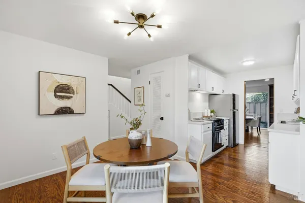 $699,000 | 19 Surrey Lane, San Rafael, CA 94903